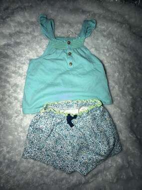 Zara Baby 2-Piece Teal Ruffle Top and Floral Shorts Set Size 3-6 Months